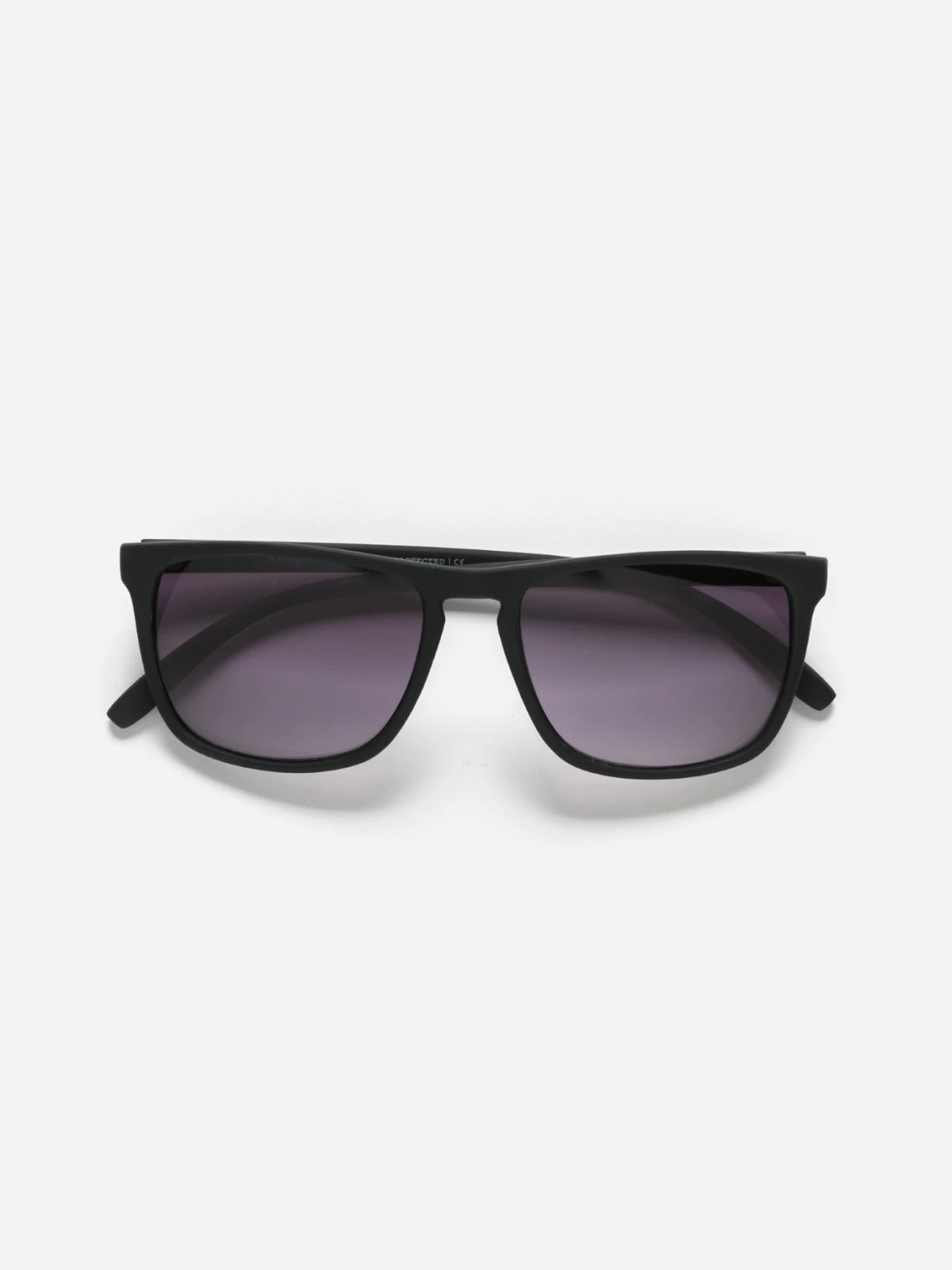 BEN MATT BLACK